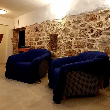 شقة Apartments With A Parking Space Dol, Hvar - 14643 *